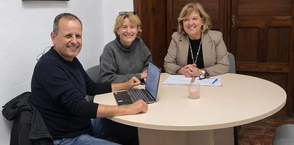 FIRMA CONVENIO NEOTROPICO