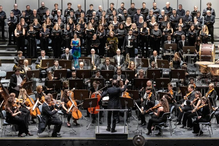 FOTO. Coro Titular Ópera de Tenerife-Intermezzo con la Sinfónica 2025