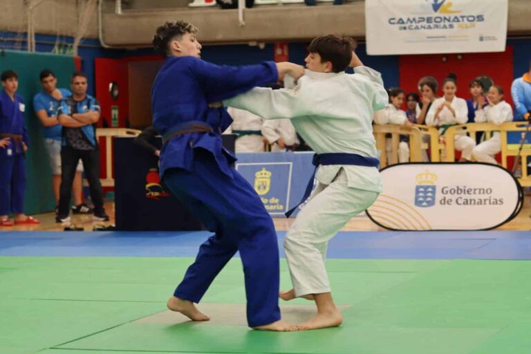 FOTO. El judo reúne este sábado en Lanzarote a las promesas del deporte escolar canario (4)