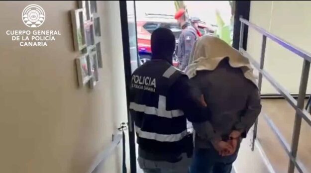 LA POLICÍA AUTONÓMICA REGISTRA UN CENTRO DE MENORES EN PUERTO DE LA CRUZ 3-3-26