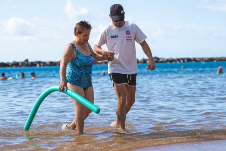 Mujeres a la playa 1