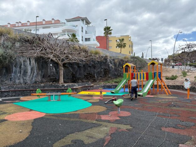 PARQUE INFANTIL GUIA 3