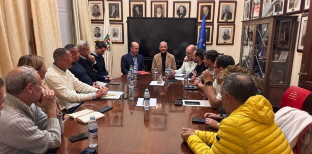 REUNIÓN TROFEO TEIDE 2026 CON ALCALDE, DIRECTOR GRAL DEPORTES, CONCEJALES DEPORTES Y ASOCIACIÓN TROFE