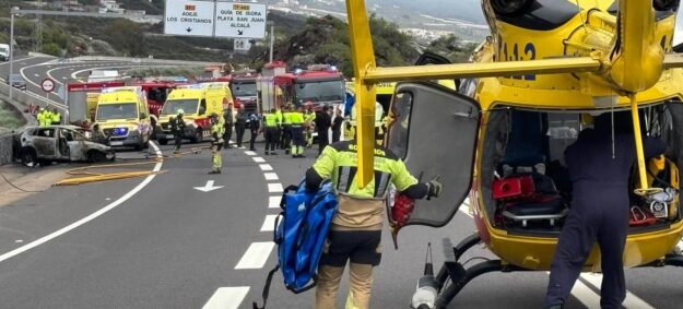 TRES PERSONAS HERIDAS GRAVES EN LA TF-1 GUÍA DE ISORA2 23-3-26