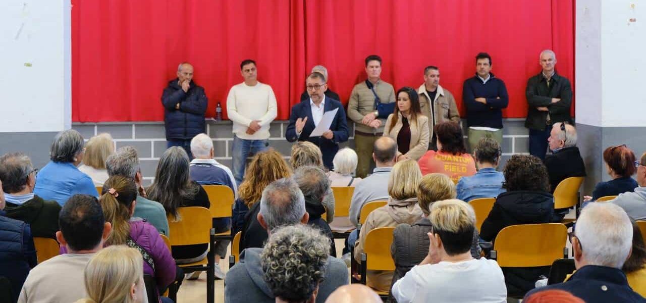 260408 Reunión Viviendas La Salud 1