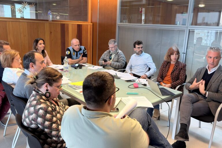 260415 Reunión Mesa Taxi