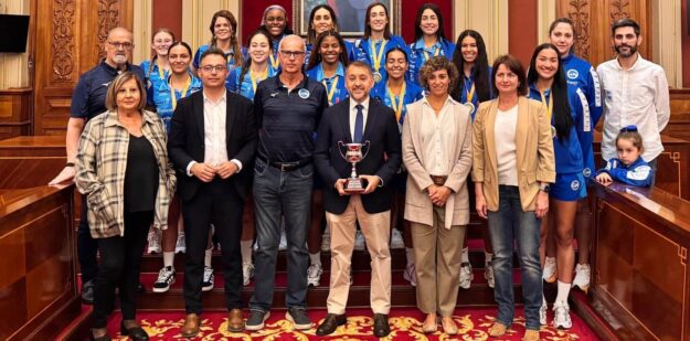 260429 Cuesta Piedra Recepción