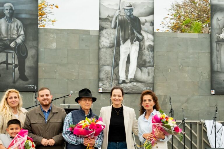ARONA HOMENAJE