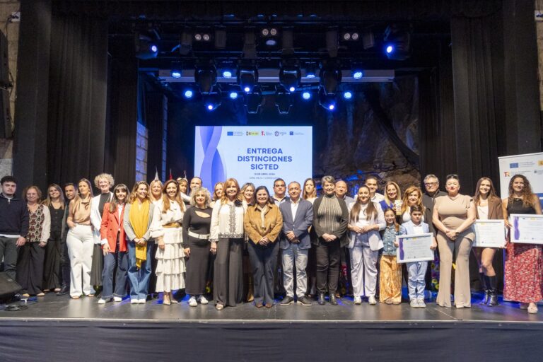 Candelaria distingue la excelencia y el compromiso con la calidad turística de establecimientos