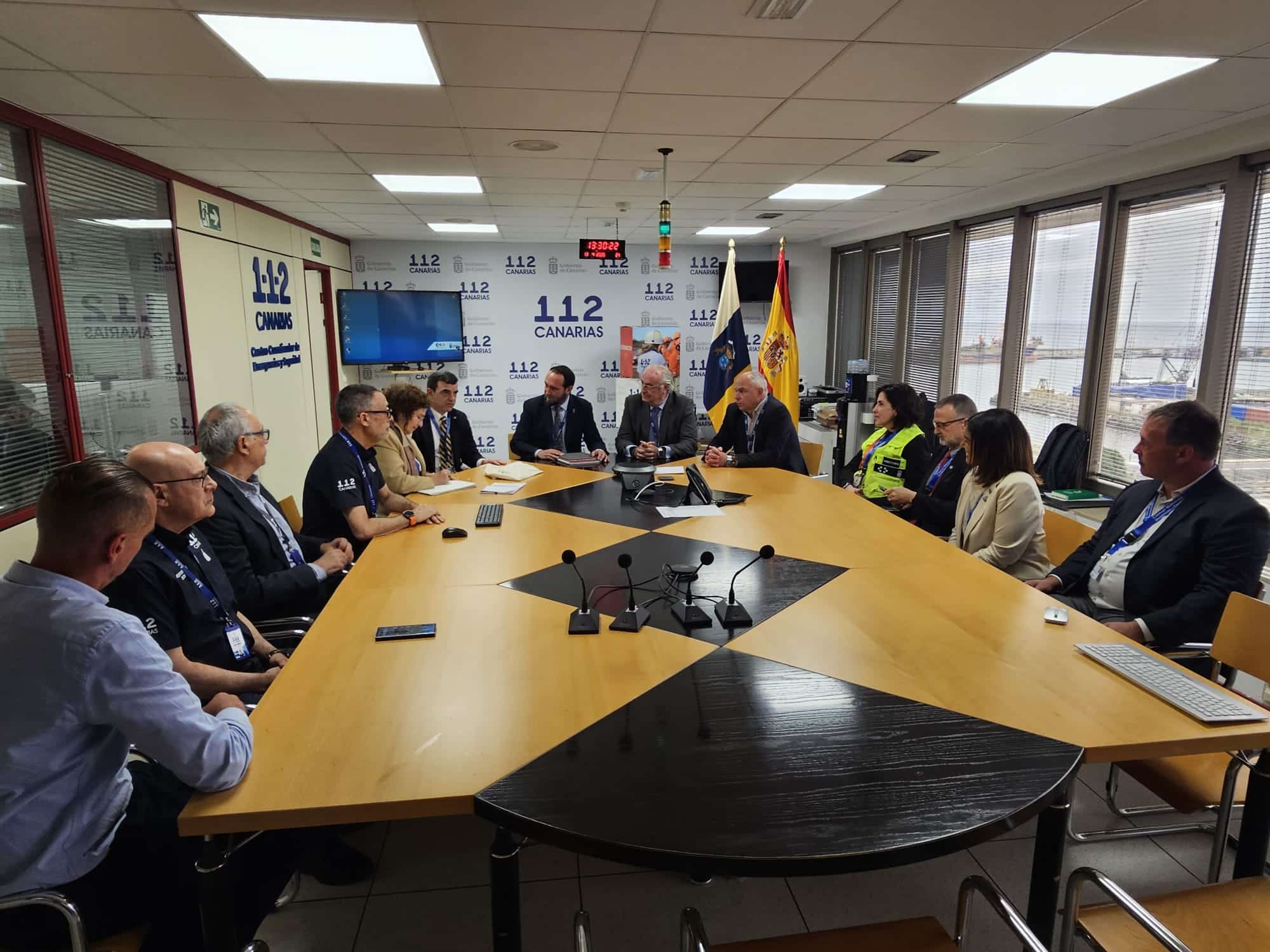 EL 112 CANARIAS MUESTRA A LA NASA SUS CAPACIDADES ANTE UNA EVENTUAL EMERGENCIA DURANTE SU PROGRAMA ARTEMIS 14-4-26