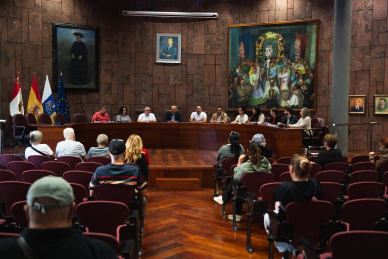 180526 Recibimiento de parte de las personas trabajadoras beneficiarias del programa de inserción laboral