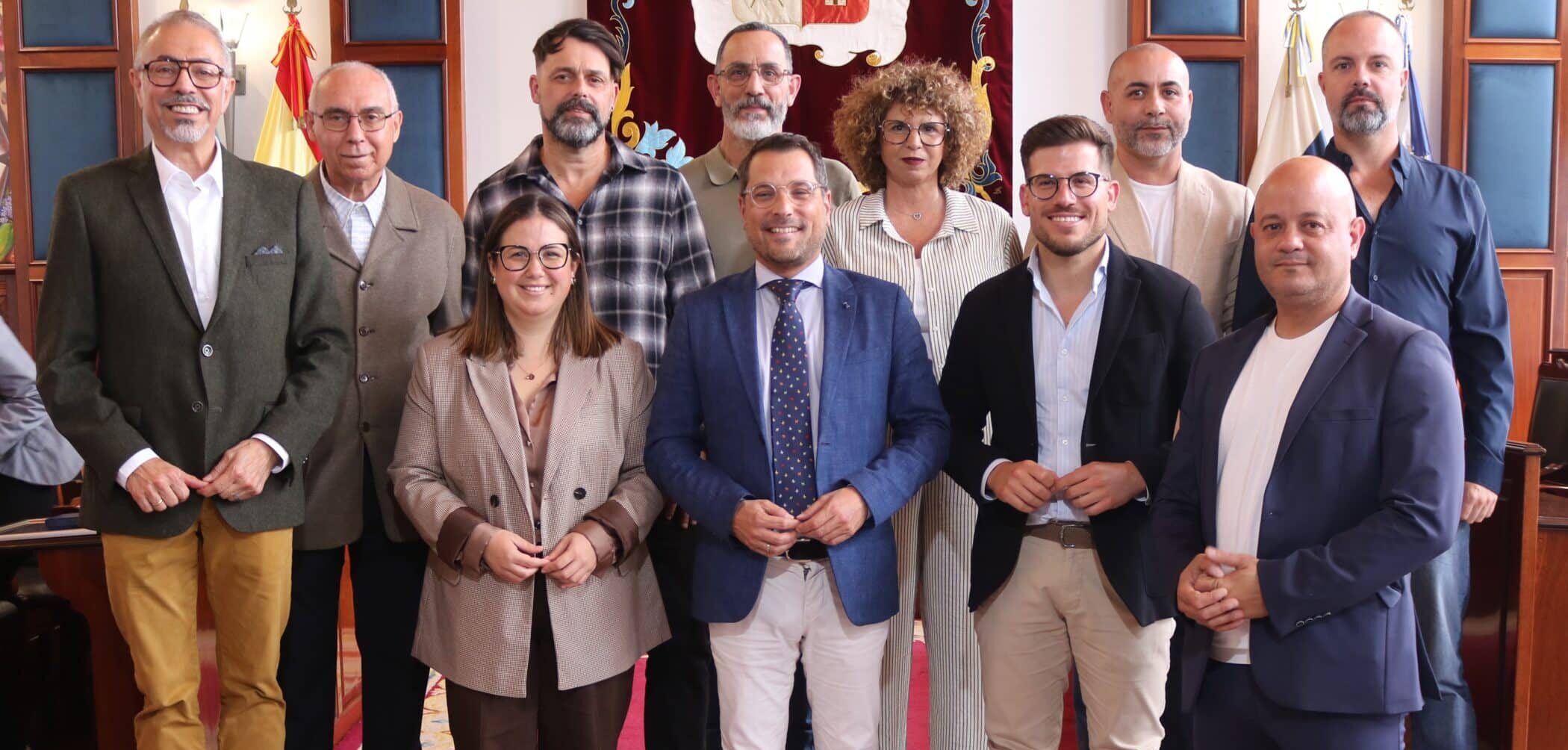 190526 Acto entrega medallas empleados Radio Realejos 2026 04 (3)