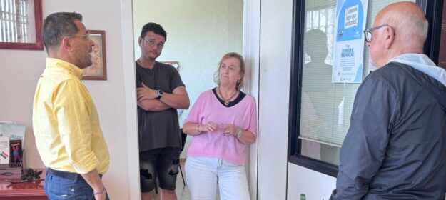 250526 Alcalde visita ANTAD subvenci�n 2026