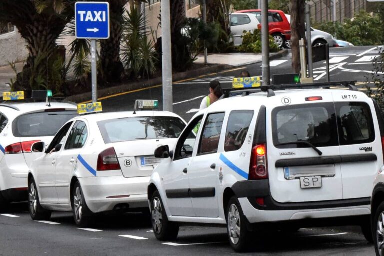 260505 Taxis