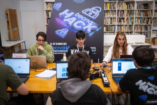 260512 Continúan abiertas las inscripciones para TecnoHack en Tecnológica Santa Cruz 2026