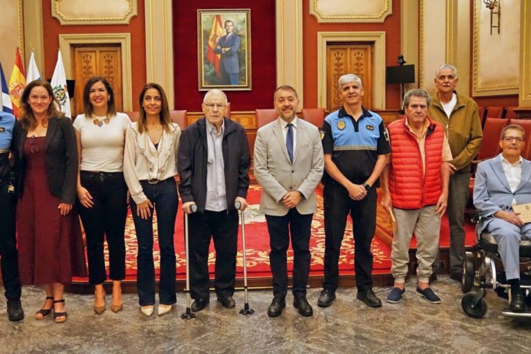 260515 Recepción Voluntarios Pol Local Veteranos