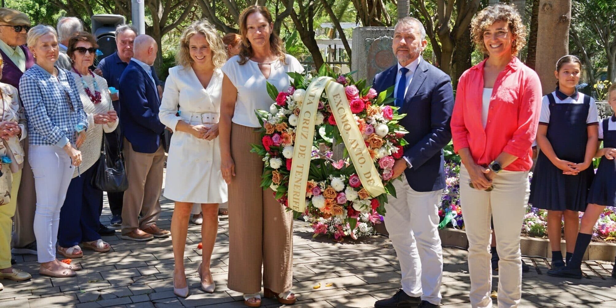 262528 Homenaje Dr. Guigou