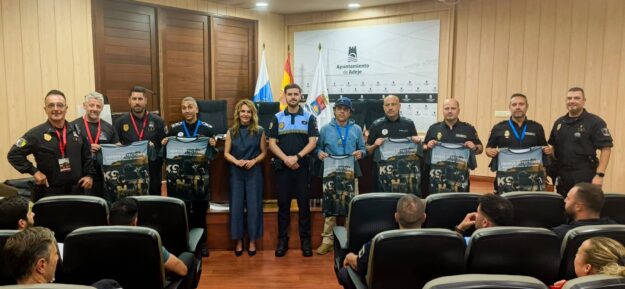 ADEJE_FORMACION__POLICIA_PERROS_-14-12
