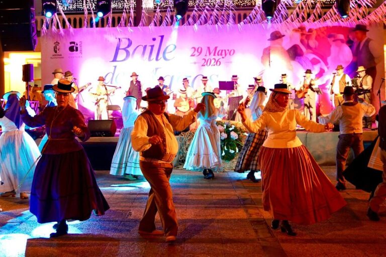 ARONA BAILE DE MAGOS LOS CRISTIANOS1