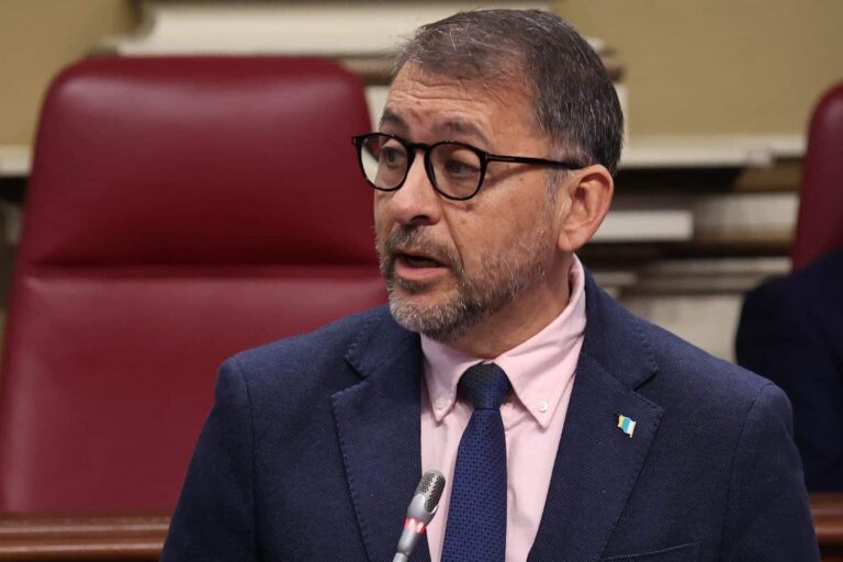 BERMÚDEZ 230426 (1)