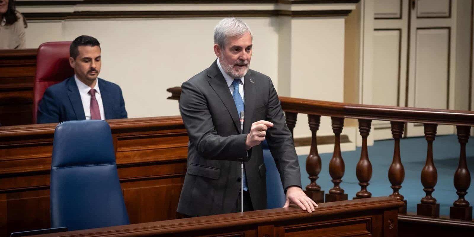 CLAVIJO LAMENTA QUE EL ESTADO HAYA MENTIDO SOBRE LA SITUACIÓN SANITARIA DE LOS PASAJEROS DEL MV HONDIUS 12-5-26