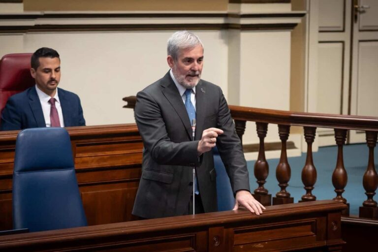 CLAVIJO LAMENTA QUE EL ESTADO HAYA MENTIDO SOBRE LA SITUACIÓN SANITARIA DE LOS PASAJEROS DEL MV HONDIUS 12-5-26