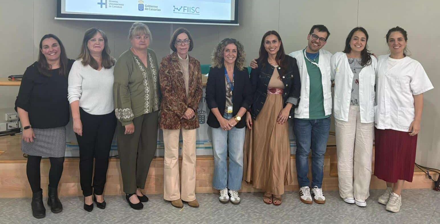 Escuela Pacientes Dermatitis Atópica grupo (1)