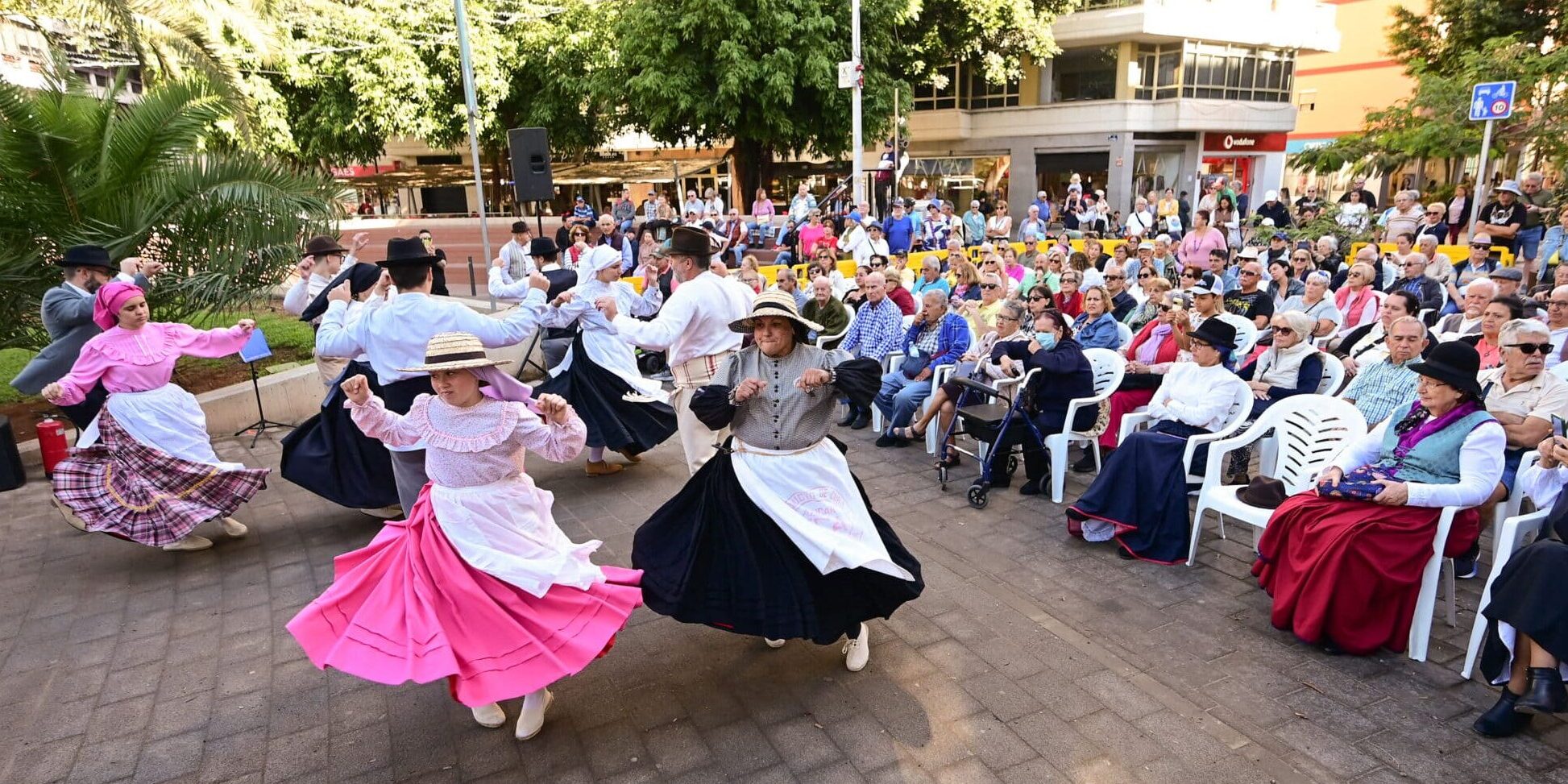 Folclore Plaza de España