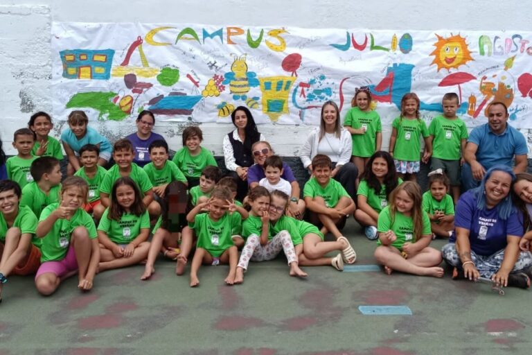 Foto de archivo de un Campus de Verano (1)