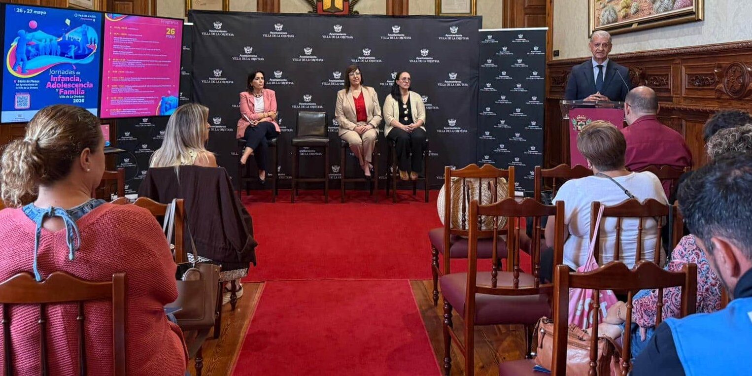 INAUGURACIÓN DE JORNADAS INFANCIA, FAMILIA Y ADOLESCENCIA
