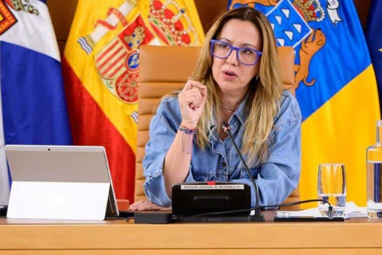 PRESIDENTA-001