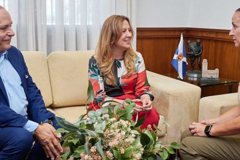Recepción Adelina Torres 1