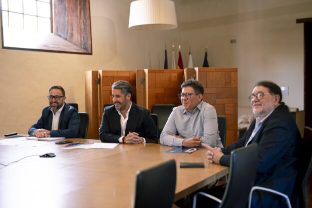 Reunión con asociaciones Venezuela_290526