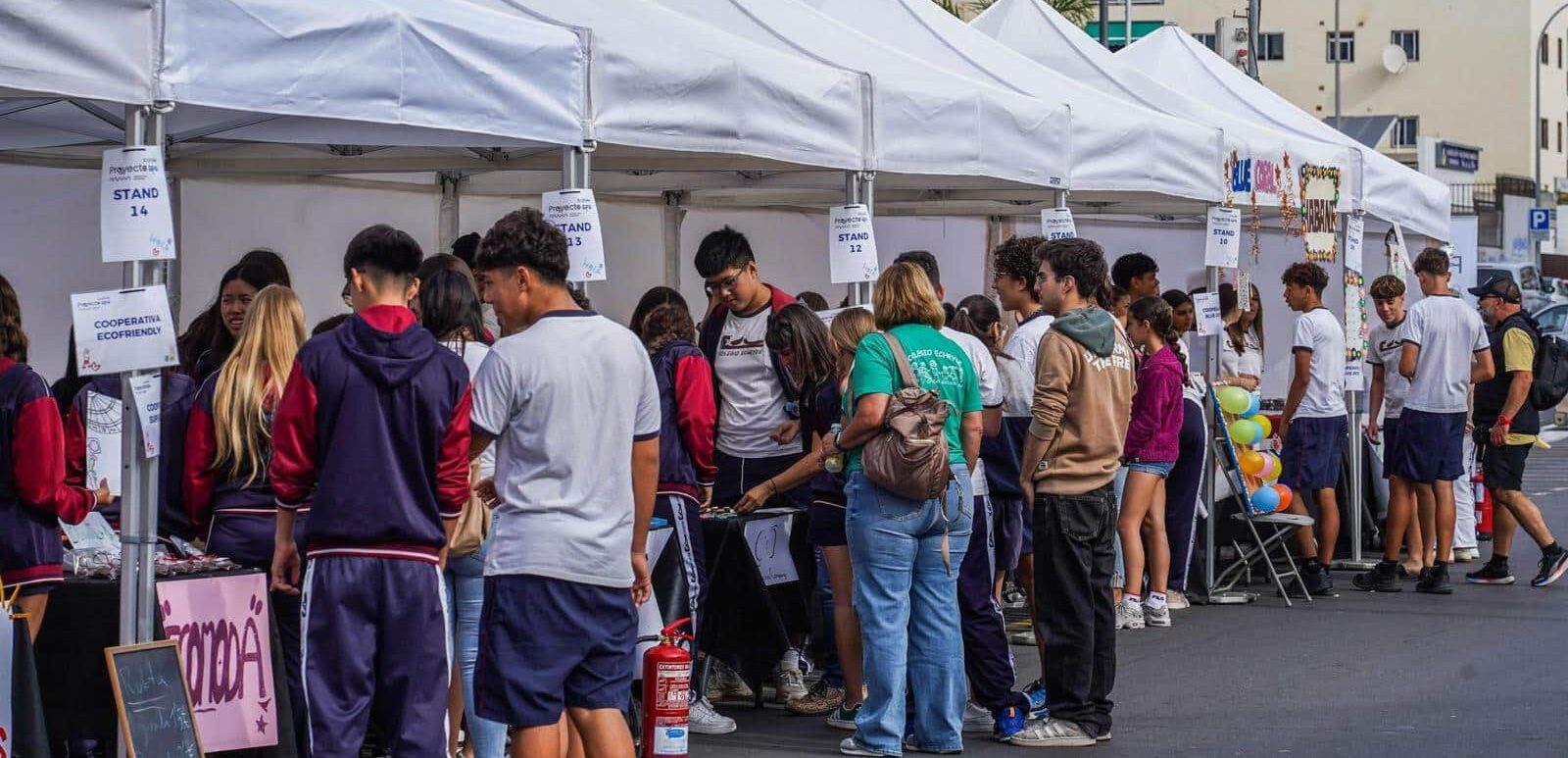 TURISMO Y EMPLEO Y LA FUNDACIÓN UNIVERSITARIA DE LAS PALMAS LLEVAN A FUERTEVENTURA-ENSEÑAR PARA EMPRENDER 18-5-26
