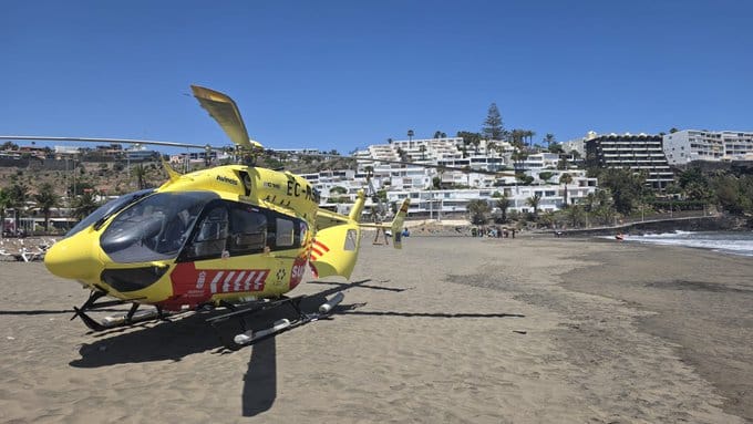 UN HOMBRE FALLECE TRAS SER RESCATADO DEL MAR POR LOS SOCORRISTAS EN SAN BARTOLOMÉ DE TIRAJANA 19-5-26