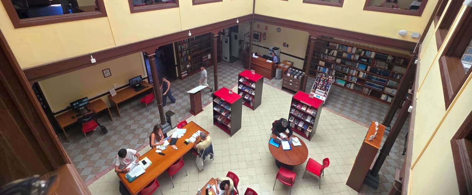 biblioteca municipal
