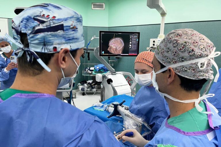 15jun Primera SEEG epilepsia refractaria3