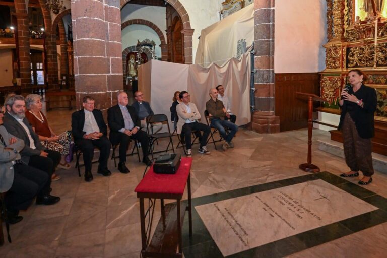 20260603_Presentación_Retablo_Los_Remedios-15