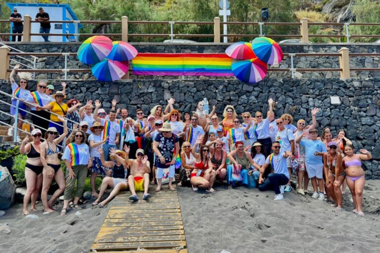 250626 Lectura manifiesto Orgullo LGTBI El Socorro Drag Nilo 2026 (19)