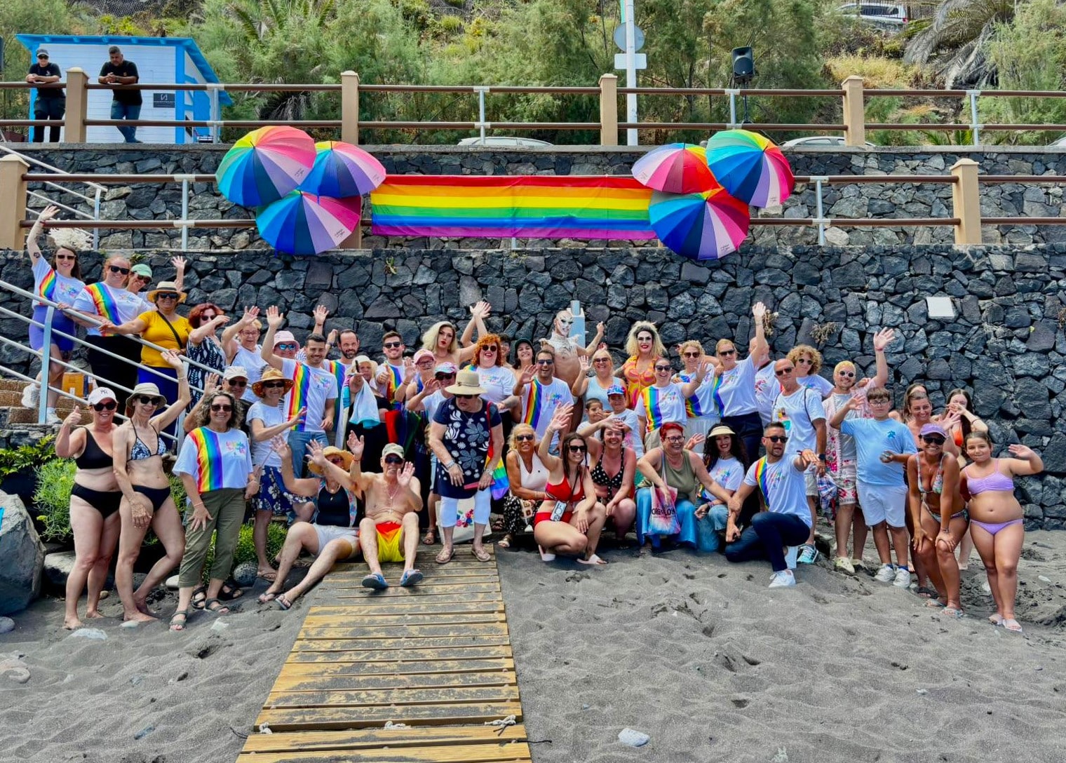 250626 Lectura manifiesto Orgullo LGTBI El Socorro Drag Nilo 2026 (19)