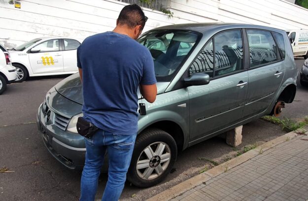 260617 Coches abandonados
