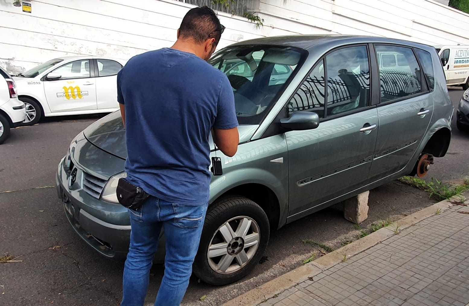 260617 Coches abandonados