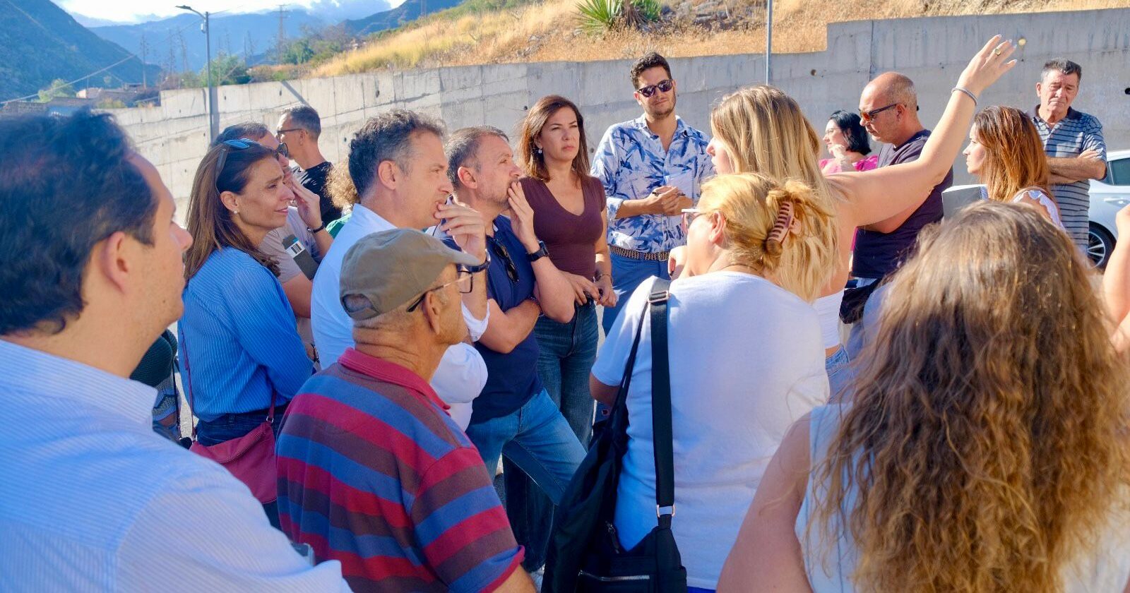 260623 Visita barrio La Alegría