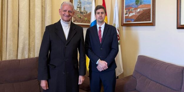 ALCALDE Y JAVIER LIMA
