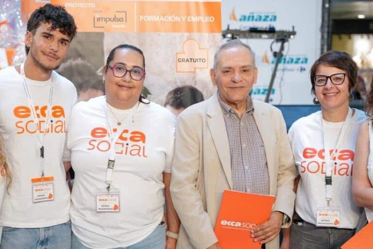 Cabildo y Ecca Social