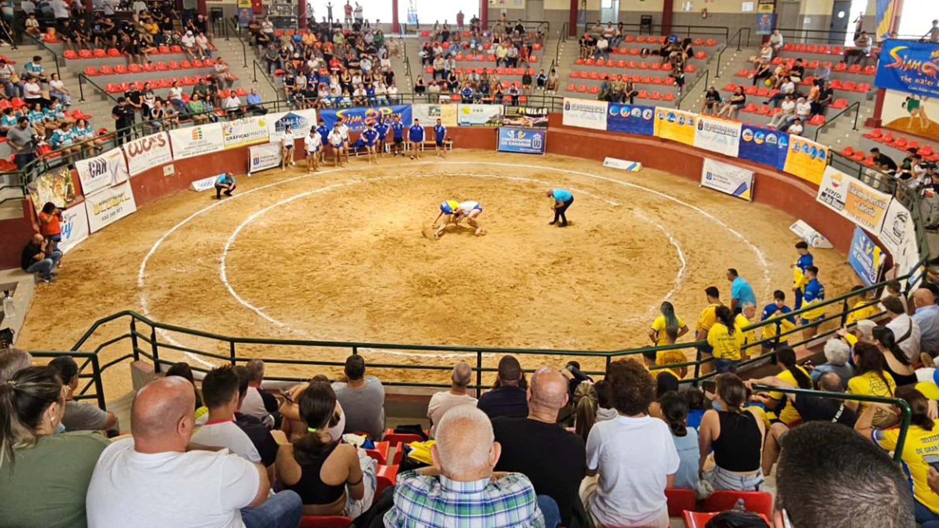 FOTO. La lucha canaria y el balonmano reúnen este fin de semana a cerca de 300 jóvenes en los Campeonatos de Canarias en Edad Escolar (1)