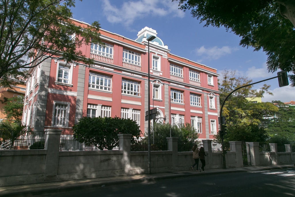 SANIDAD INVESTIGA UNA TOXIINFECCIÓN ALIMENTARIA EN LA PALMA 17-6-26