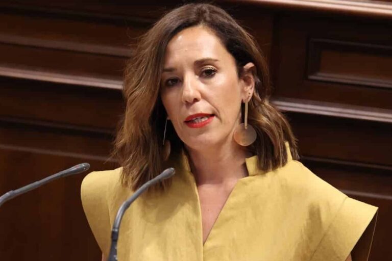 TURISMO SE COMPROMETE A MODIFICAR LA LEY DEL TURISMO DE CANARIAS Y A OFRECER GARANTÍA JURÍDICA 24-6-26