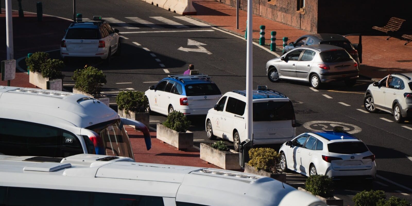 070726-taxis-en-el-puerto-de-san-sebastian-de-la-gomera
