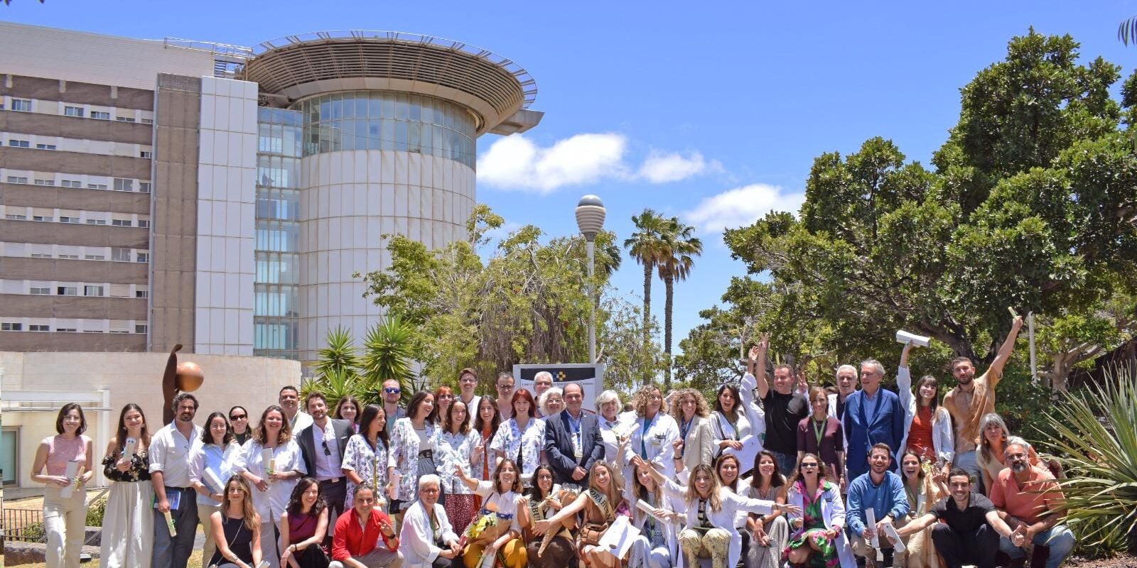 14jul Foto familia R5 que finalizan formación2